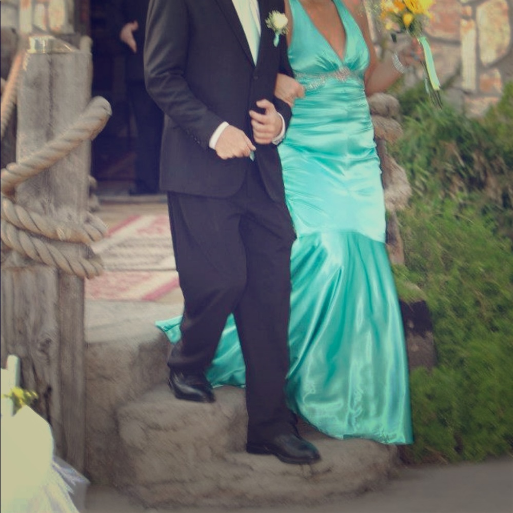 Bridesmaid Dress -Halter Mermaid Style - Aqua Sz 8